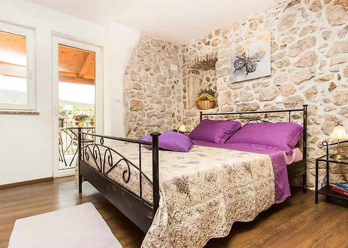 Apartment & Room Antonio
